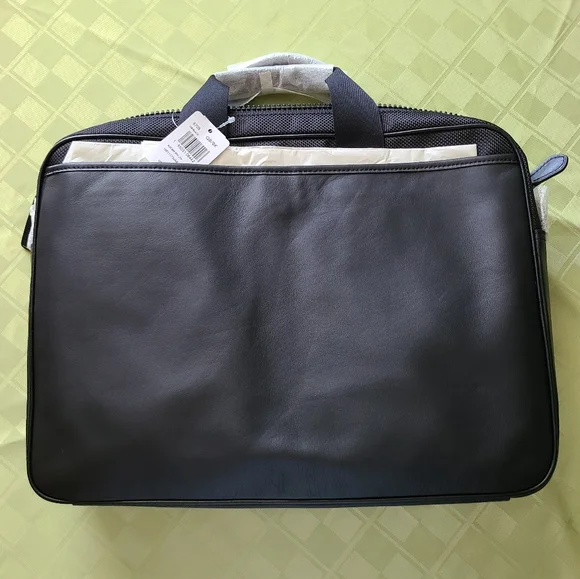 👀50% OFF 👀 NWT‼️ Coach brand Rider Brief/Crossbody Bag